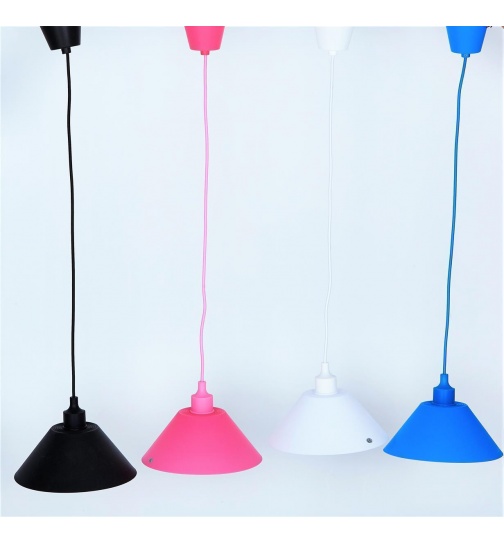 Deckenlampe aus Plastik in 4 ver. Farben Lampenfassung...